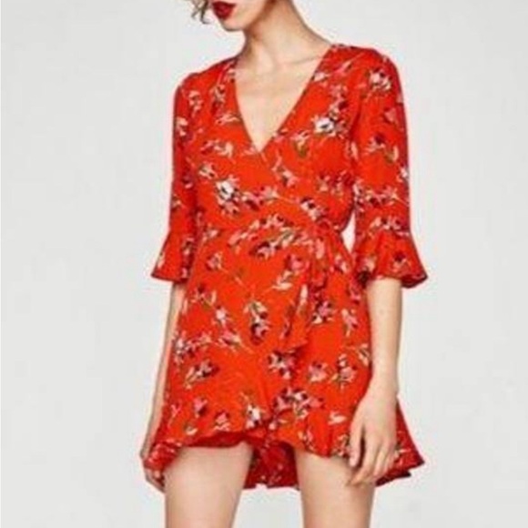 Zara Trafaluc red floral nwt wrap style ruffle detail romper size xs - Picture 1 of 10